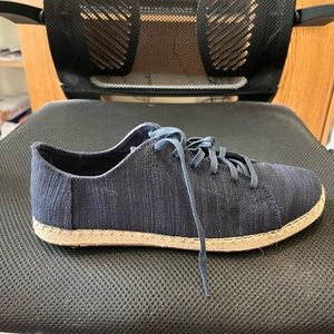 Toms “Slubby Cotton” sneakers size 11 M